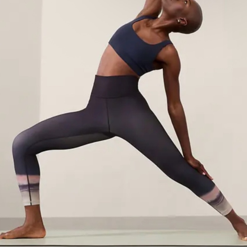 ATHLETA ULTRA HIGH RISE ELATION 7/8 TIGHT MARLOWE ABSTRACT NAVY